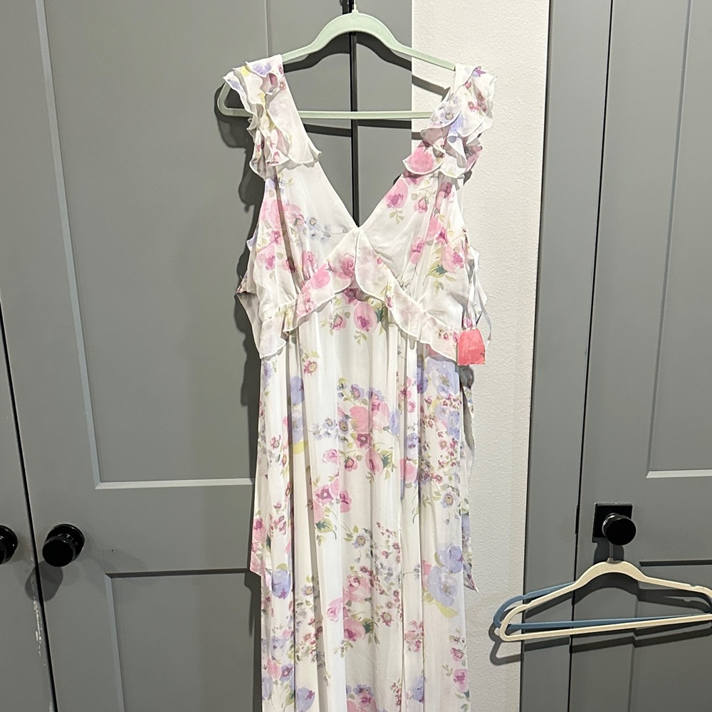 ARULA Floral Ruffle Dress - White and Pink